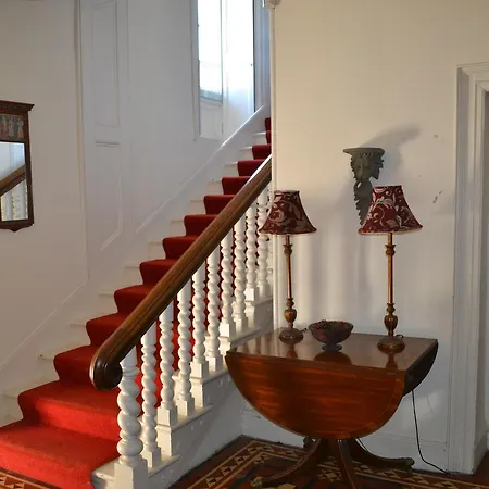 Bed & Breakfast Skryne Castle *