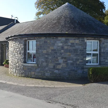 Bed & Breakfast Skryne Castle Ross Cross Roads