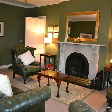 Bed & Breakfast Skryne Castle