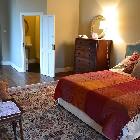 Skryne Castle Bed & Breakfast