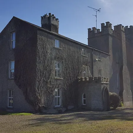 Skryne Castle Bed & Breakfast Ross Cross Roads