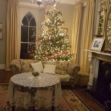 Skryne Castle Bed & Breakfast